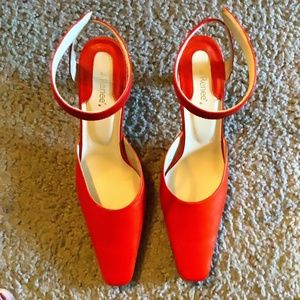 NWT J Renee 4 inch Orange & Red High Heel